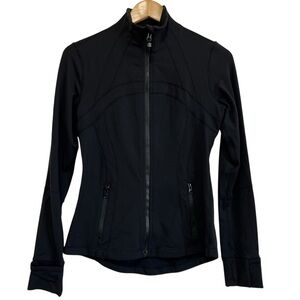Lululemon Women's Define Jacket in Black Size 6 First Generation
